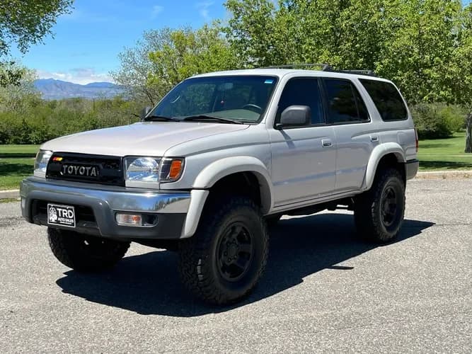 2000 TOYOTA 4Runner